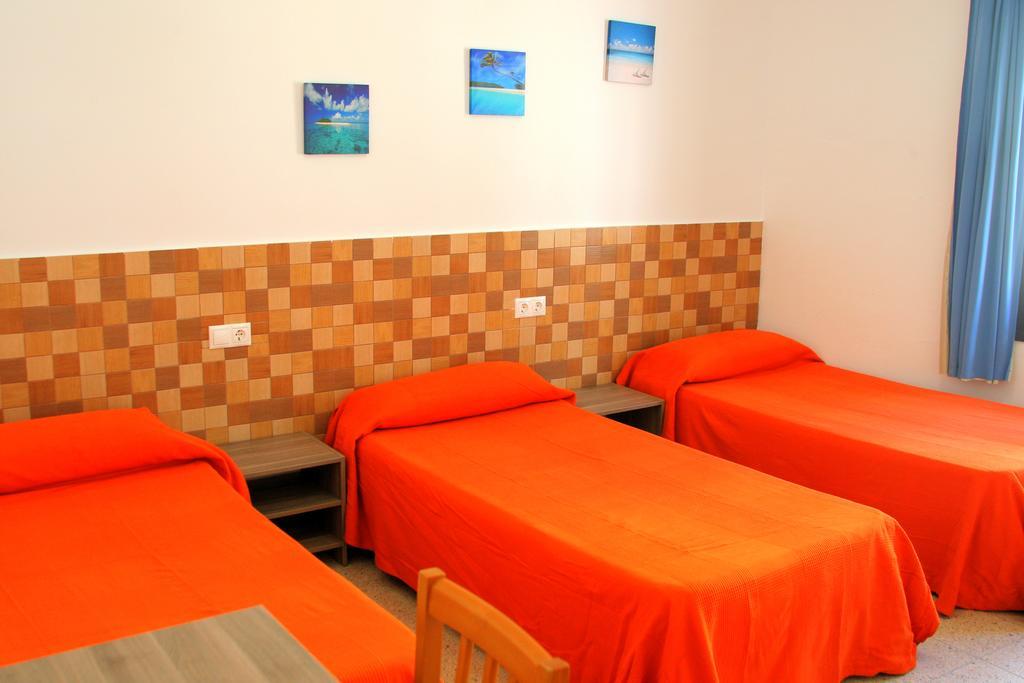 Hotel Planas โยเรตเดมาร์ ห้อง รูปภาพ