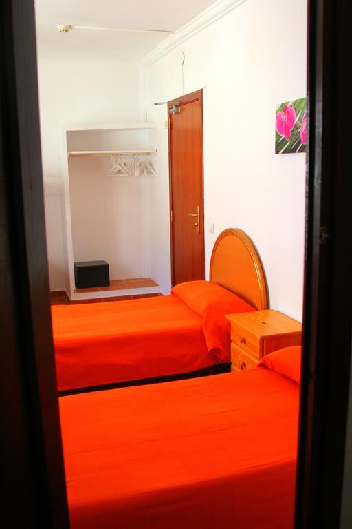 Hotel Planas โยเรตเดมาร์ ห้อง รูปภาพ