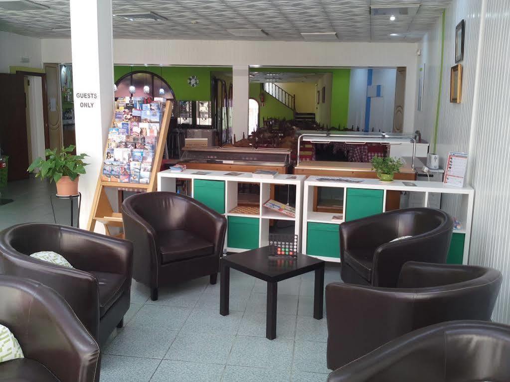 Hotel Planas โยเรตเดมาร์ ภายนอก รูปภาพ