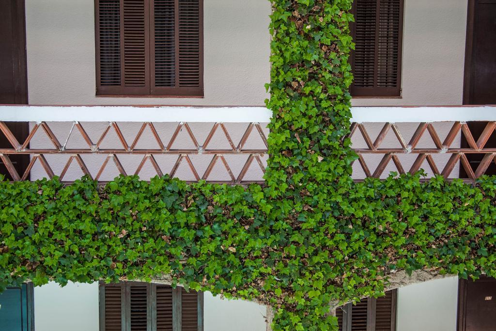Hotel Planas โยเรตเดมาร์ ภายนอก รูปภาพ